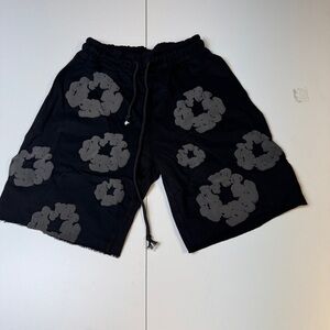 Denim Tears Shorts Black Cotton Wreath Logo Streetwear Mens Unisex